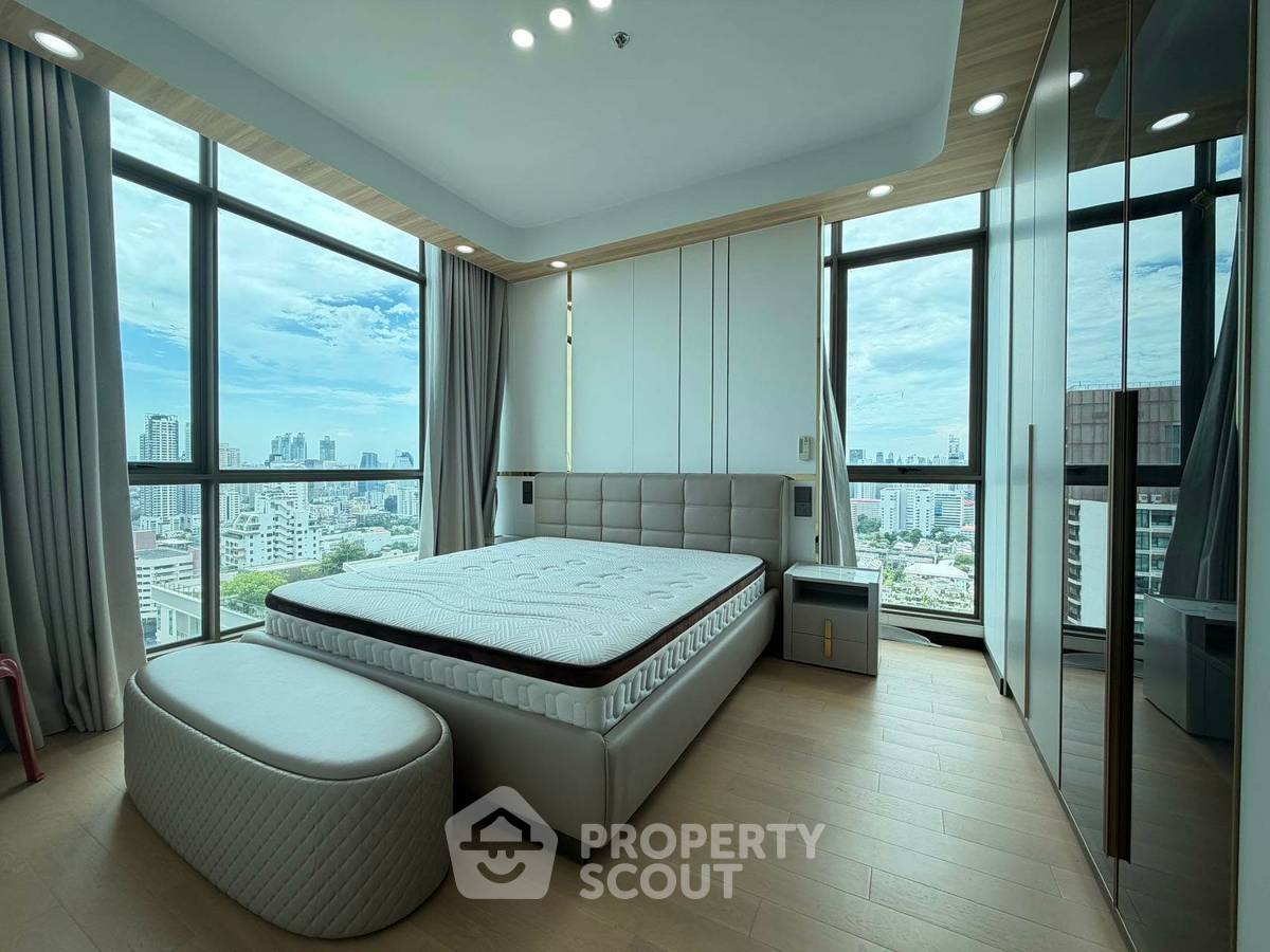 picture 4-BR 365 Sqm High-Floor Supalai Oriental Sukhumvit 39 MRT Phetchaburi (ID 3259341) - 12/22
