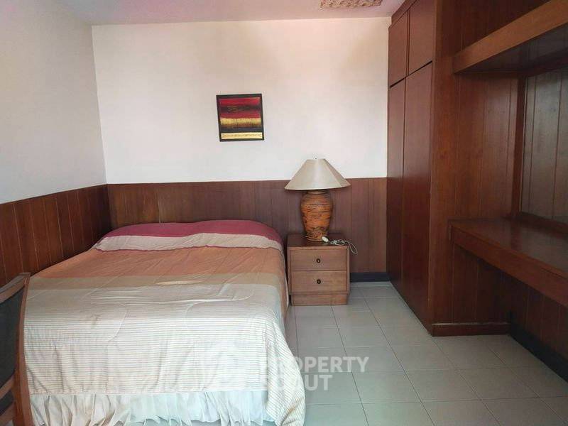 รูป คอนโด 2 ห้องนอน ขนาดใหญ่ 225 ตร.ม. ที่ Rama Harbour View Condominium (ID 3242737) - รูปที่ 15/17