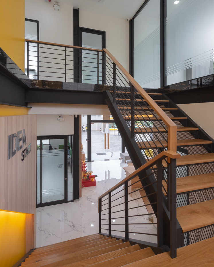 รูป ขายสำนักงาน Luxury modern&Warehouse พื้นที่ 396 ตร.วา. รามอินทราซอย5 ทำเลดีมาก มีโกดัง ขนาดใหญ่ 2 ขั้น พื้นที่ใช้สอย 1100 ตรม. ที่จอดรถกว่า 20 คัน - รูปที่ 9/18