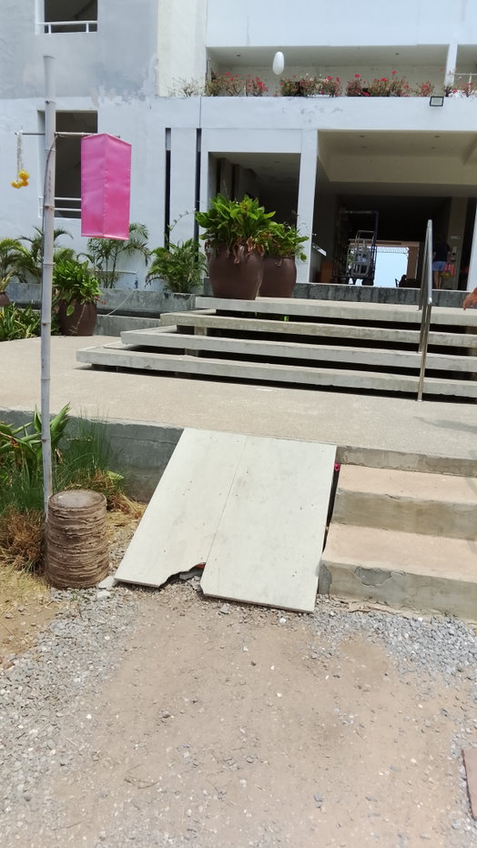 รูป ขายห้องพักริมทะเลและวิวทะเลพร้อมหาดส่วนตัว - รูปที่ 32/54