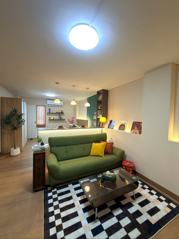 รูป ห้องสวยสไตล์ Mid century หิ้วกระเป๋าใบเดียวพร้อมอยู่ - รูปที่ 5/19