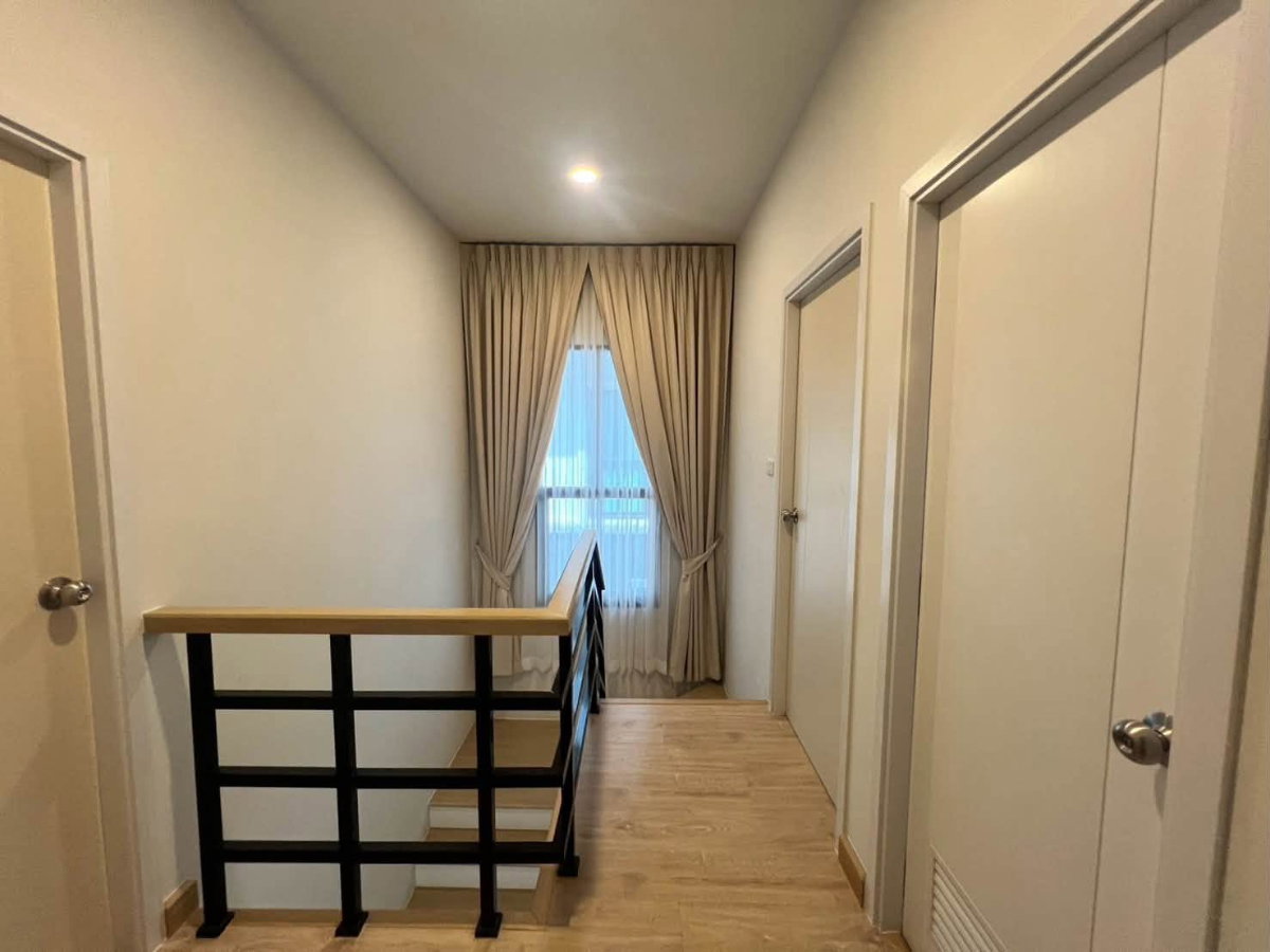 รูป #HHR139 ให้เช่า บ้าน 2 ชั้น 3 ห้องนอน 3 ห้องน้ำ พร้อมอยู่ | บริทาเนีย บางนา-สุวรรณภูมิ (กม.26)  - รูปที่ 7/16