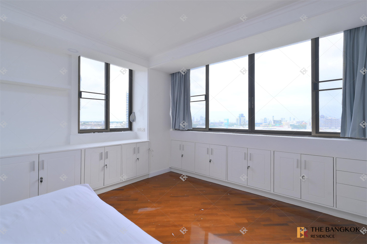 picture Ruamsuk Condominium Ready-to-move-in Condo at an Amazing Price!! - 9/10