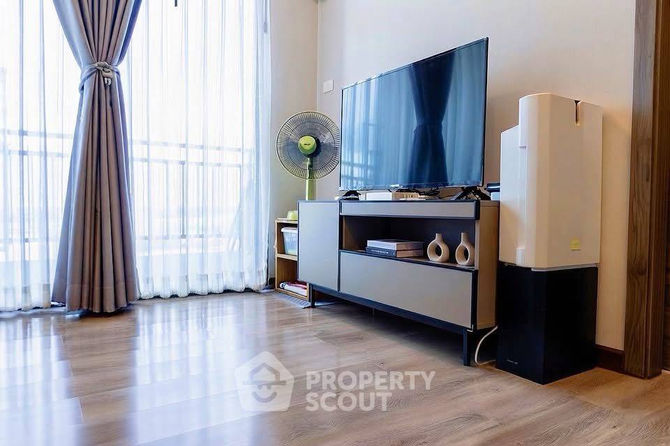 picture 1-BR Condo at Artisan Ratchada near MRT Thailand Cultural Centre (ID 3309848) - 4/12
