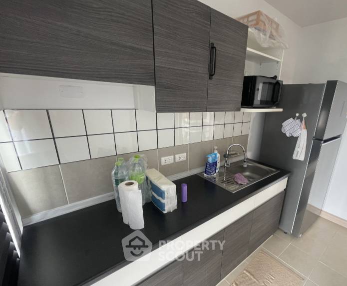 picture 25th-Floor 2-BR Condo At Supalai Loft @ Khaerai Station (ID 3308827) - 3/5