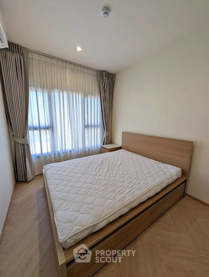รูป คอนโด 1-ห้องนอน ที่ ณ รีวา เจริญนคร ใกล้ BTS โพธิ์นิมิตร (ID 3311896) - รูปที่ 1/10