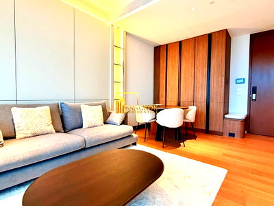 คอนโดให้เช่า : Dusit Central Park-Parkside | Elegant 1 Bedroom Ultra-Luxury Condo - BR62099CD