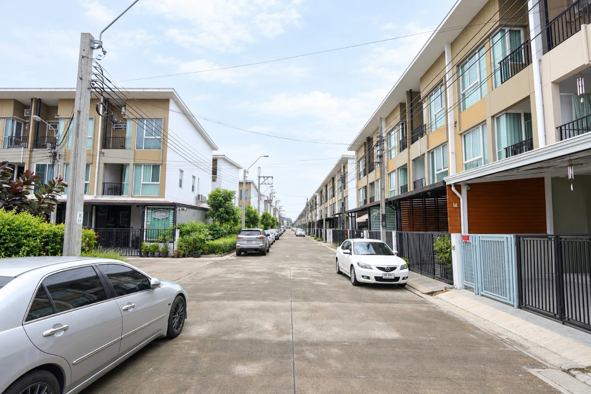 รูป 🏡✨ ขายทาวน์โฮม 3 ชั้น | Bless Town รามอินทรา 127  ใกล้รถไฟฟ้าสายสีชมพู  - รูปที่ 16/17