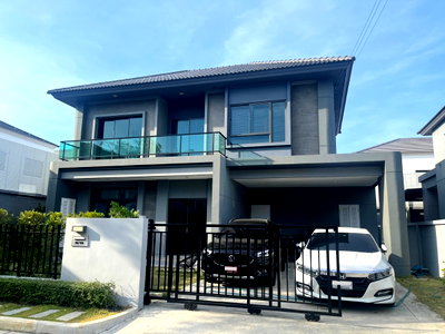 บ้านเดี่ยวให้เช่า : 🏡✨ ให้เช่าบ้านเดี่ยว 2 ชั้น | Venue พระราม 9 เชื่อมต่อโซนพระราม 9–กรุงเทพกรีฑา–รามคำแหงได้สะดวก 