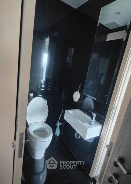 รูป ชั้น 20 ห้อง 1 ห้องนอน Rhythm Sukhumvit 36-38 ใกล้ BTS ทองหล่อ (ID 2878979) - รูปที่ 5/7