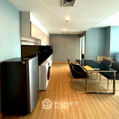 คอนโดให้เช่า : คอนโดเลี้ยงสัตว์ได้ ชั้น 21 สองห้องนอน Up Ekamai ใกล้ ARL รามคำแหง (ID 3311428)