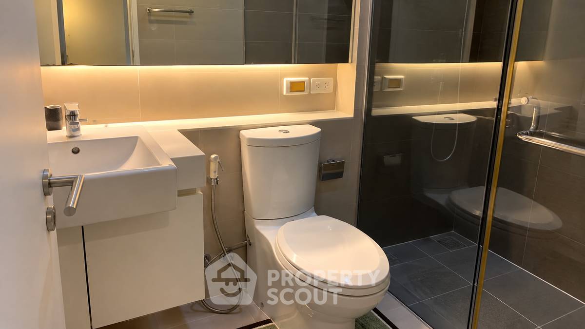 รูป คอนโด 1-ห้องนอน ที่ ลิฟว์ แอท ไฟว์ ใกล้ BTS นานา (ID 3313099) - รูปที่ 8/8