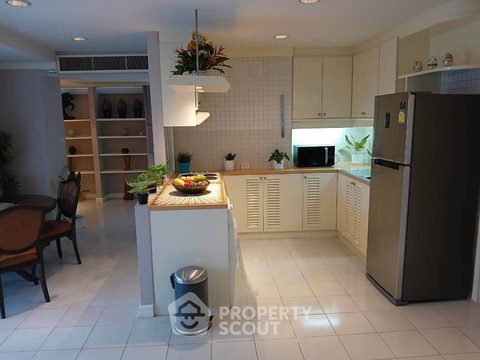 รูป ห้องใหญ่ 2 ห้องนอน 142 ตร.ม. Supalai Place Sukhumvit 39 ใกล้ BTS พร้อมพงษ์ (ID 3313009) - รูปที่ 28/47