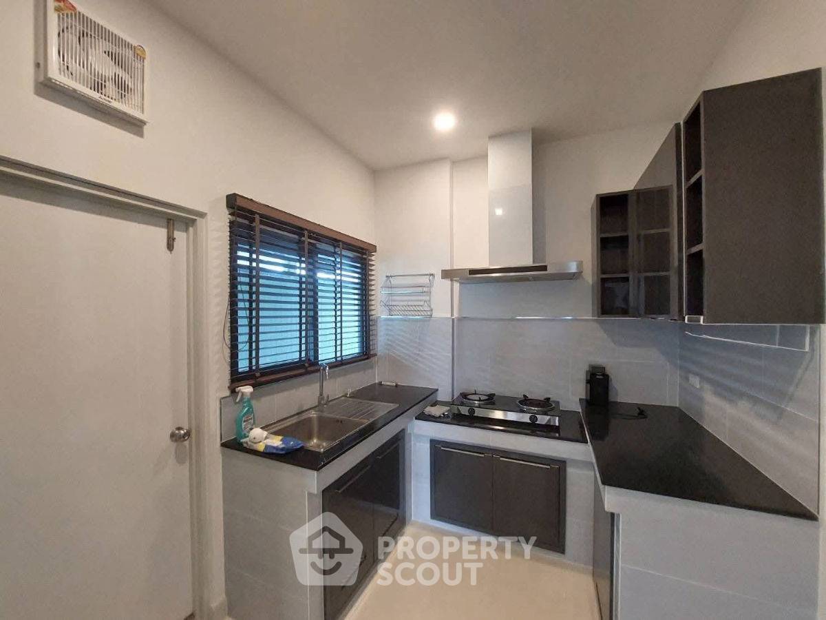 รูป บ้าน 4 ห้องนอน พื้นที่ 300 ตร.ม. โครงการ The City Boromarajonani-Thawiwatthana (ID 2583194) - รูปที่ 7/10