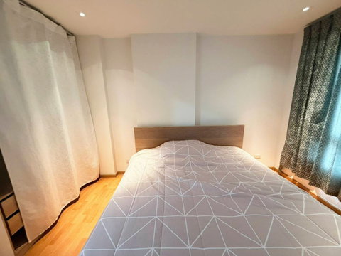 For rent: The President Sathorn-Ratchaphruek 1, Usable area 35 sq.m. 27th Floor, City view, Fully furnished