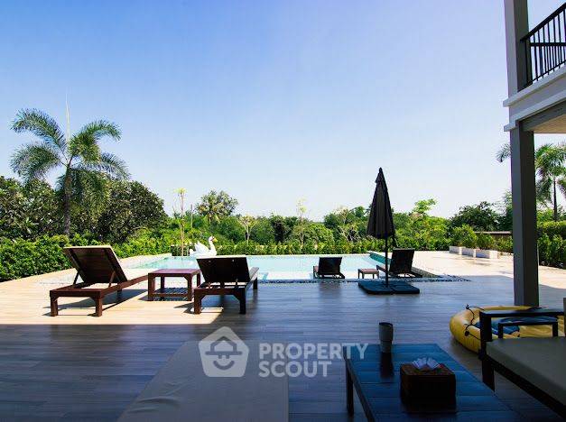 picture 330 Sqm 4-BR Pet-Friendly SeaRidge Hua Hin Condo (ID 1750614) - 15/22
