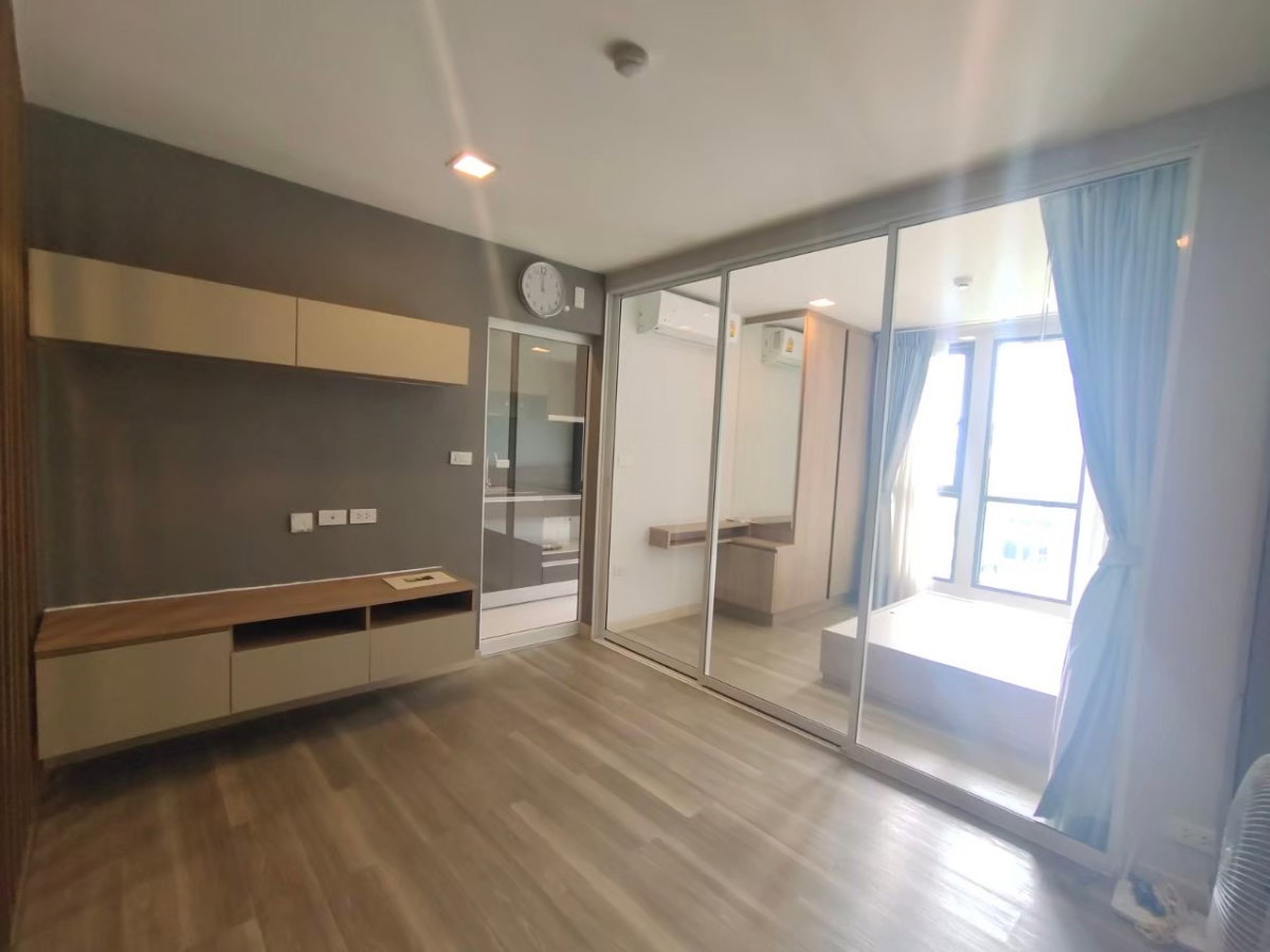 picture 🔥 [OWNER DIRECT SALE] 32 sq.m. Condo Near BTS — Easy Access to Shopping & Expressway - 9/21