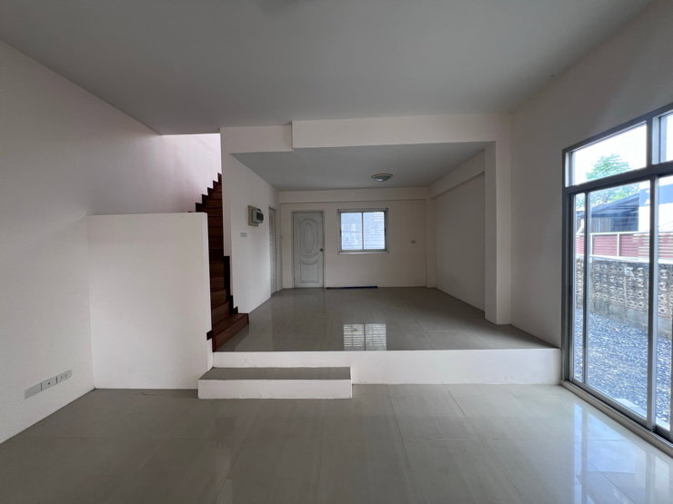 รูป 🏡 ขายทาวน์โฮม 3 ชั้น นวมินทร์ 88 – เชื่อมรามอินทรา 58 | ทำเลดี เดินทางสะดวก - รูปที่ 5/9