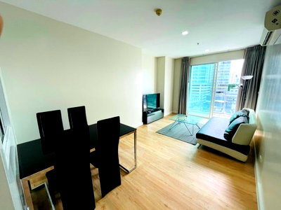 ขายคอนโด : LTH16188 - Spacious Condo FOR SALE The Bloom Sukhumvit 71 | 88 sq.m. | 3 Beds 2 Baths | BTS Phra Khanong | 8.9MB
