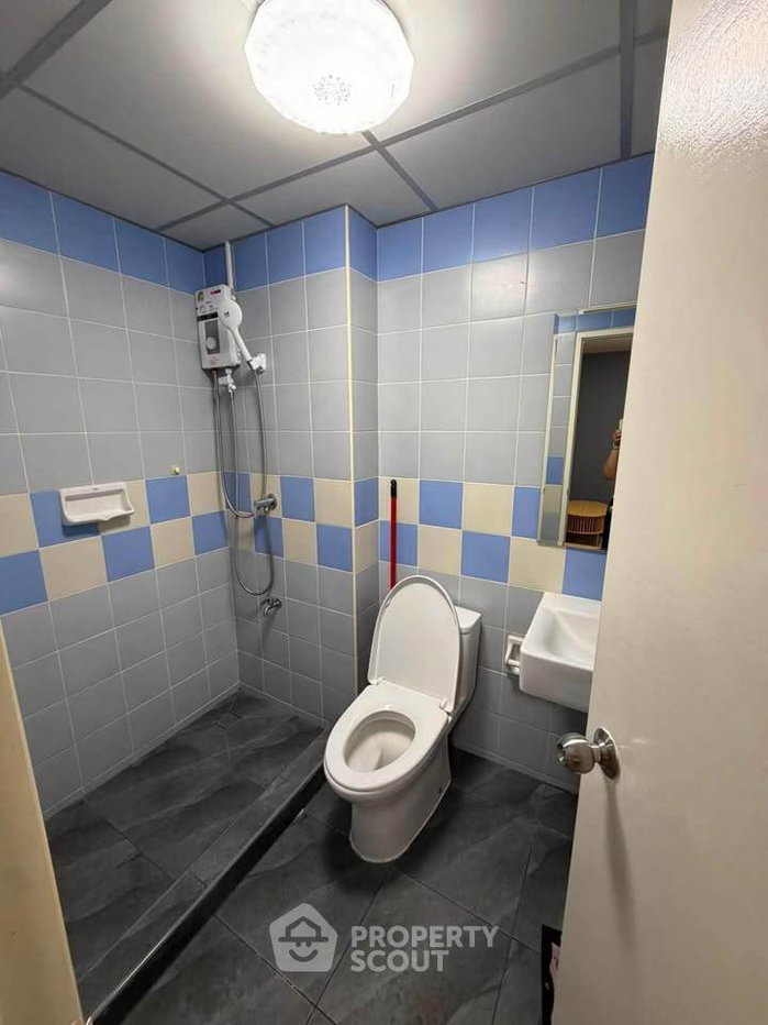 picture 1-BR Condo At Lumpini Center Sukhumvit 77 Near BTS On Nut (ID 3313302) - 6/6