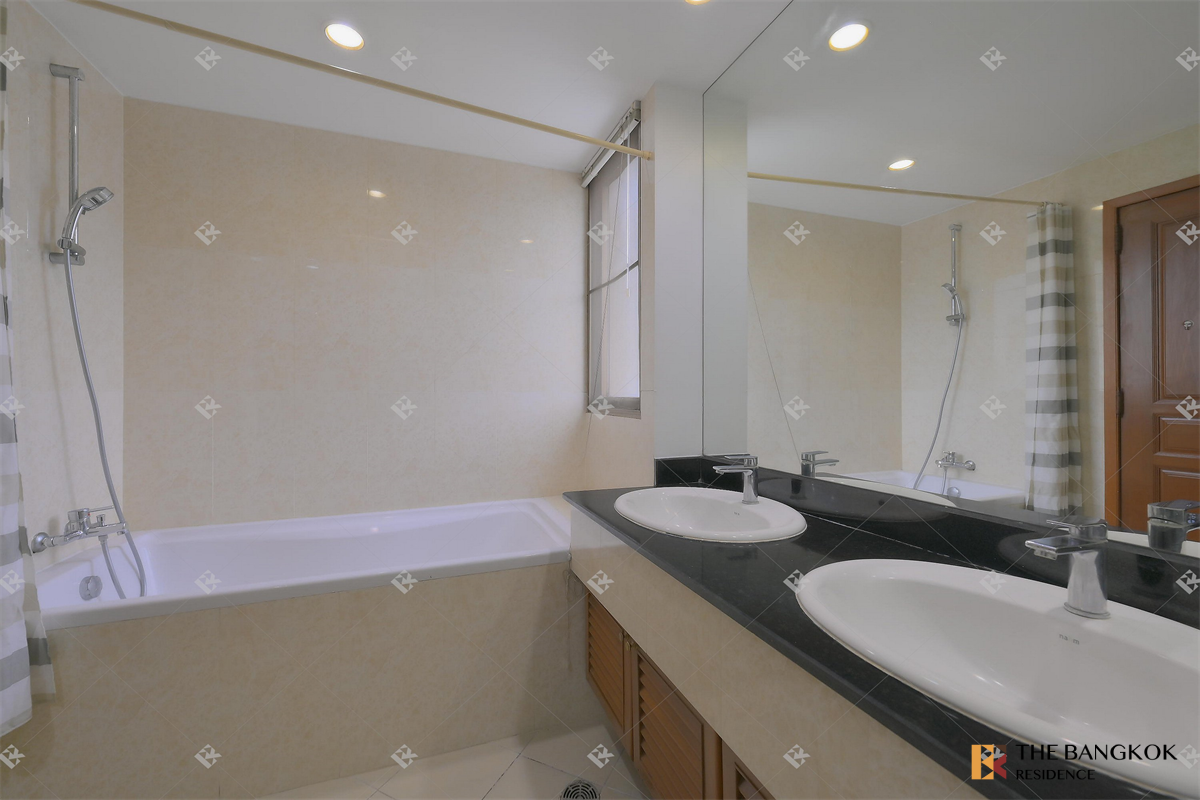 picture Promsuk Condominium - 8/10
