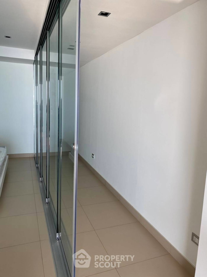 picture 1-BR Condo For Sale At The Sand Condominium, Phratamnak (ID 3311659) - 3/6