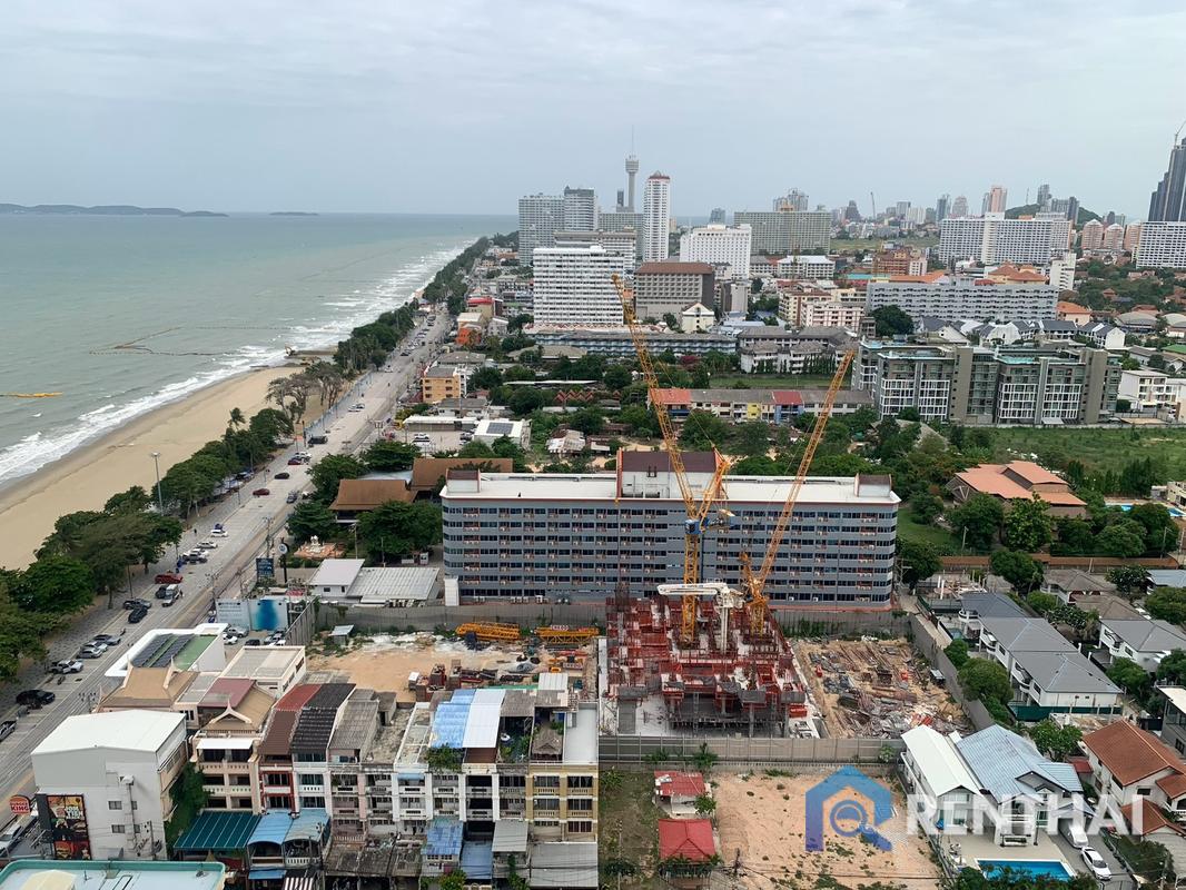 picture Best Value Studio Condo at Arom Jomtien, Pattaya - 9/24
