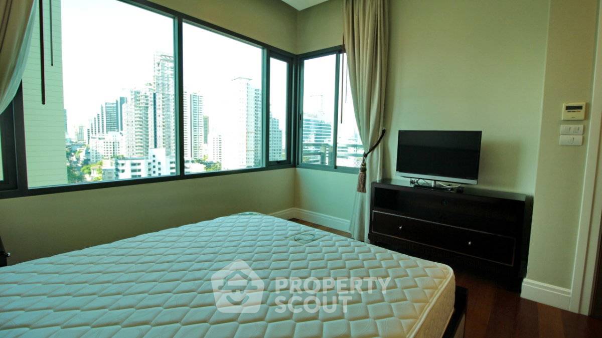 รูป คอนโด 2 ห้องนอน 93 ตร.ม. Bright Sukhumvit 24 ใกล้ BTS พร้อมพงษ์ (ID 3310986) - รูปที่ 3/7