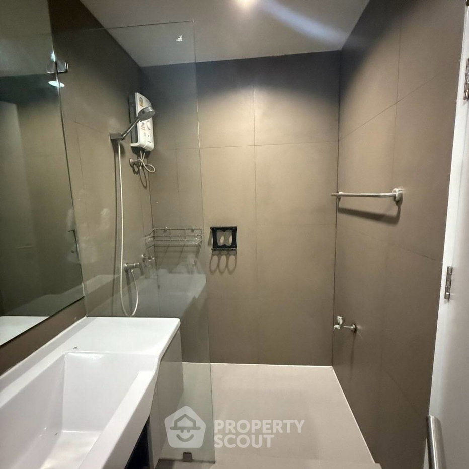 picture Pet-Friendly 21st-Floor 2-BR At Up Ekamai, ARL Ramkhamhaeng (ID 3311428) - 10/12