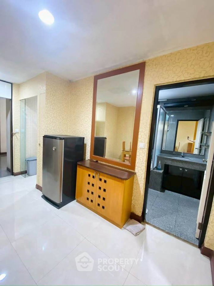รูป คอนโด 2-ห้องนอน ที่ กรีนพอยท์ สีลม ใกล้ BTS ช่องนนทรี (ID 3312469) - รูปที่ 4/11