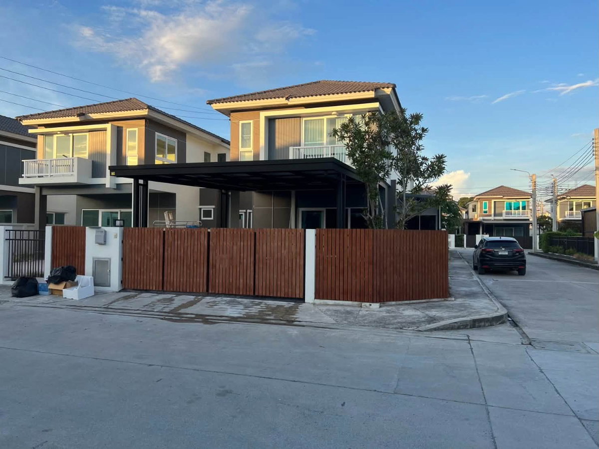 รูป #HHR136 ให้เช่าบ้าน 2 ชั้นหลังมุม 3 ห้องนอน 2 ห้องน้ำ📍 กิ่งแก้ว 25/1 - รูปที่ 1/11