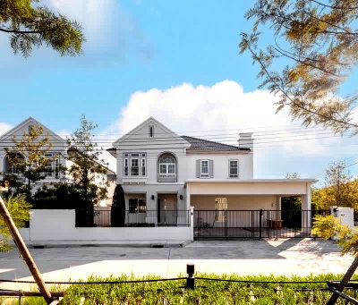 Houses for rent : #HHR138 For Rent: Luxury Detached Corner House, 4 Bedrooms, 5 Bathrooms 📍 Near Mega Bangna