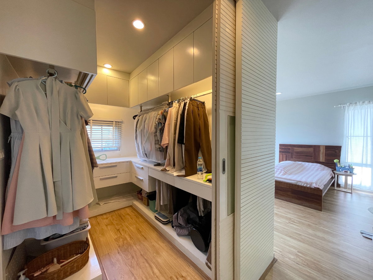 รูป ขายบ้านเดี่ยว Noble GEO Watcharapol | ที่ดิน 54.5 ตร.ว. | 224 ตร.ม. | 3 ห้องนอน | Built-in ทั้งหลัง | ทำเลวัชรพล–บางเขน - รูปที่ 13/25