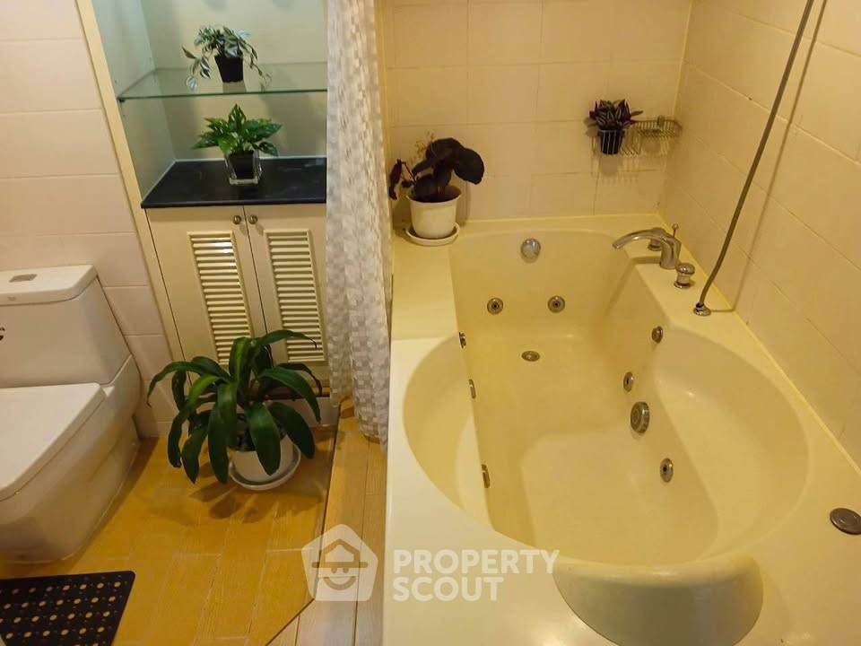 รูป ห้องใหญ่ 2 ห้องนอน 142 ตร.ม. Supalai Place Sukhumvit 39 ใกล้ BTS พร้อมพงษ์ (ID 3313009) - รูปที่ 26/47