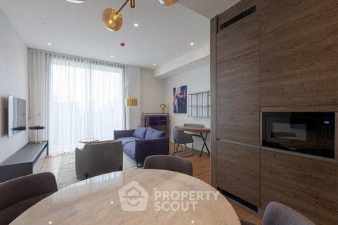 Pet-Friendly 19th-Floor 2-BR Muniq Langsuan Near BTS Ratchadamri (ID 1555011)