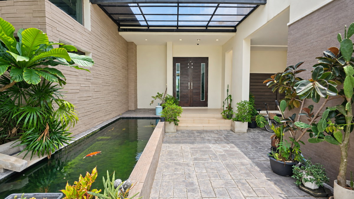 รูป ขายบ้านริมทะเลสาบ Perfect Masterpiece Lakeside (297.6 ตร.ว.) บรรยากาศส่วนตัว สไตล์รีสอร์ท - รูปที่ 13/68