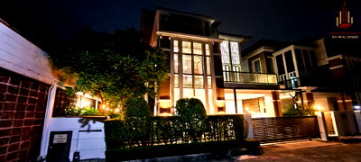 Townhouses for rent The Food and Drug Administration (FDA) : ✨ For Rent: Baan Klang Krung The Royal Vienna Ratchaviph ✨ 💰 Only 105,000 THB/month