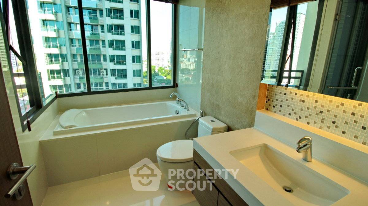 รูป คอนโด 2 ห้องนอน 93 ตร.ม. Bright Sukhumvit 24 ใกล้ BTS พร้อมพงษ์ (ID 3310986) - รูปที่ 2/7