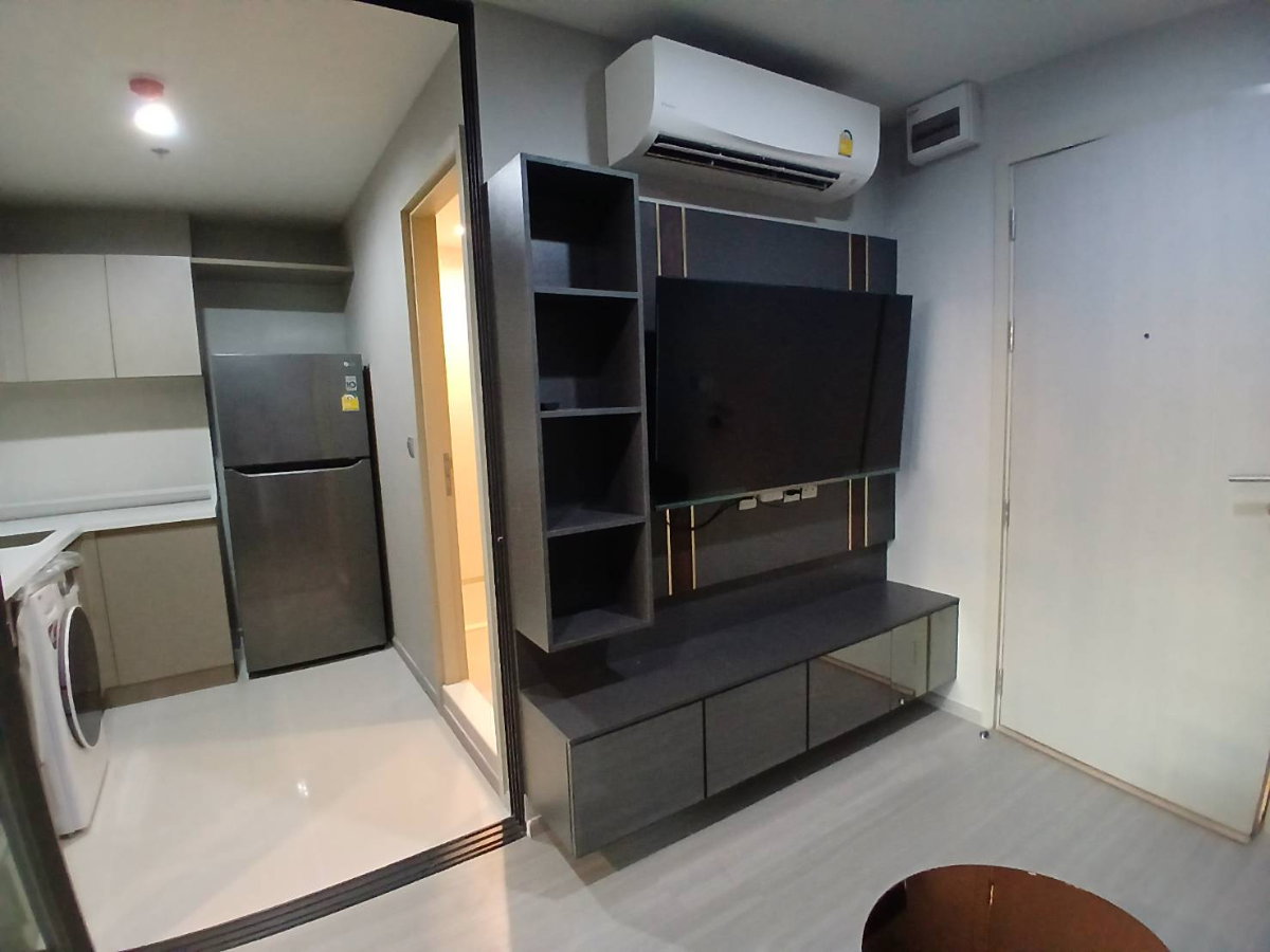 picture For rent, Life Ladprao Cond  35 sqm.Call  099-998-3897 - 3/18