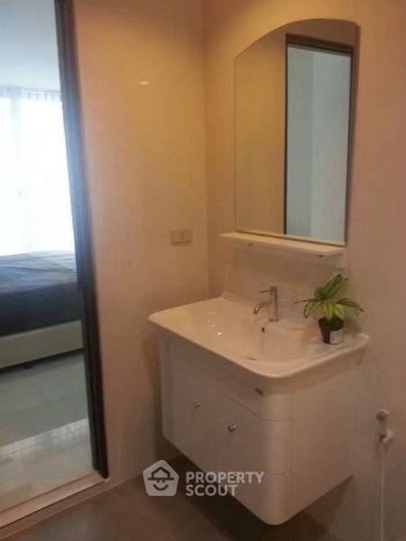 picture 2-BR Condo at Rama Harbour View Condominium in Surasak (ID 3079515) - 10/14