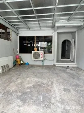 ทาวน์เฮ้าส์ให้เช่า 2 ห้องนอน ใน คลองตันเหนือ, กรุงเทพมหานคร 6723432