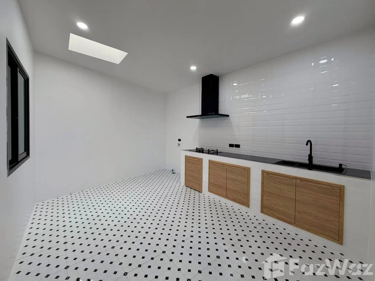 picture 2 Bedroom House for sale in Ratsada, Phuket  6780805 - 9/13