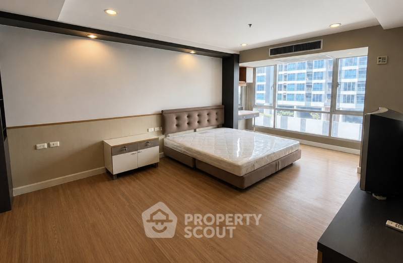 รูป ใกล้ BTS นานา 200 ม. | ขายคอนโด 2 ห้องนอน The Trendy Condominium (ID 3231141) - รูปที่ 9/16