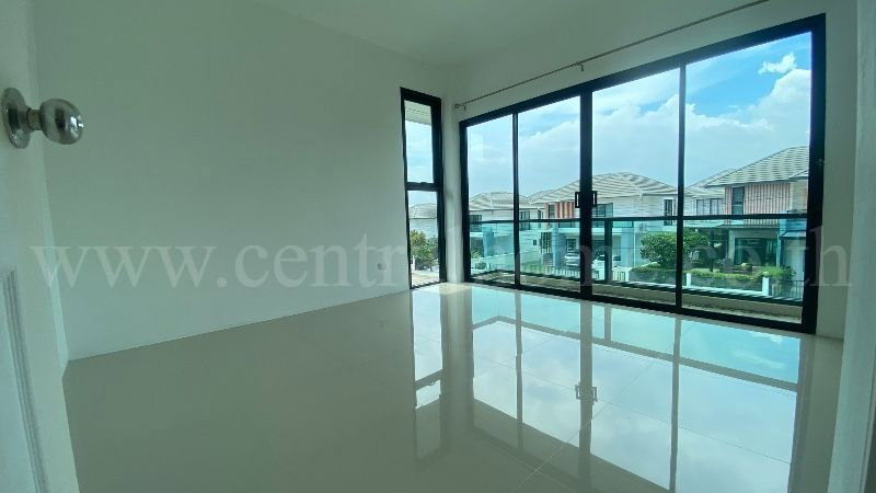 รูป บ้านเดี่ยว นาราวิลล่า บ้านฉาง ถูกสุดและใหญ่สุดในโครงการ - รูปที่ 13/29