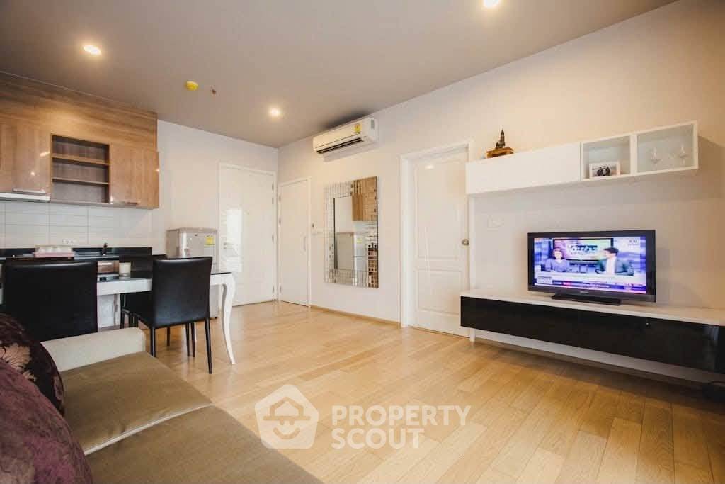 picture 90m To BTS Krung Thon Buri | 1-BR Hive Sathorn, 16th Floor (ID 3312747) - 3/9