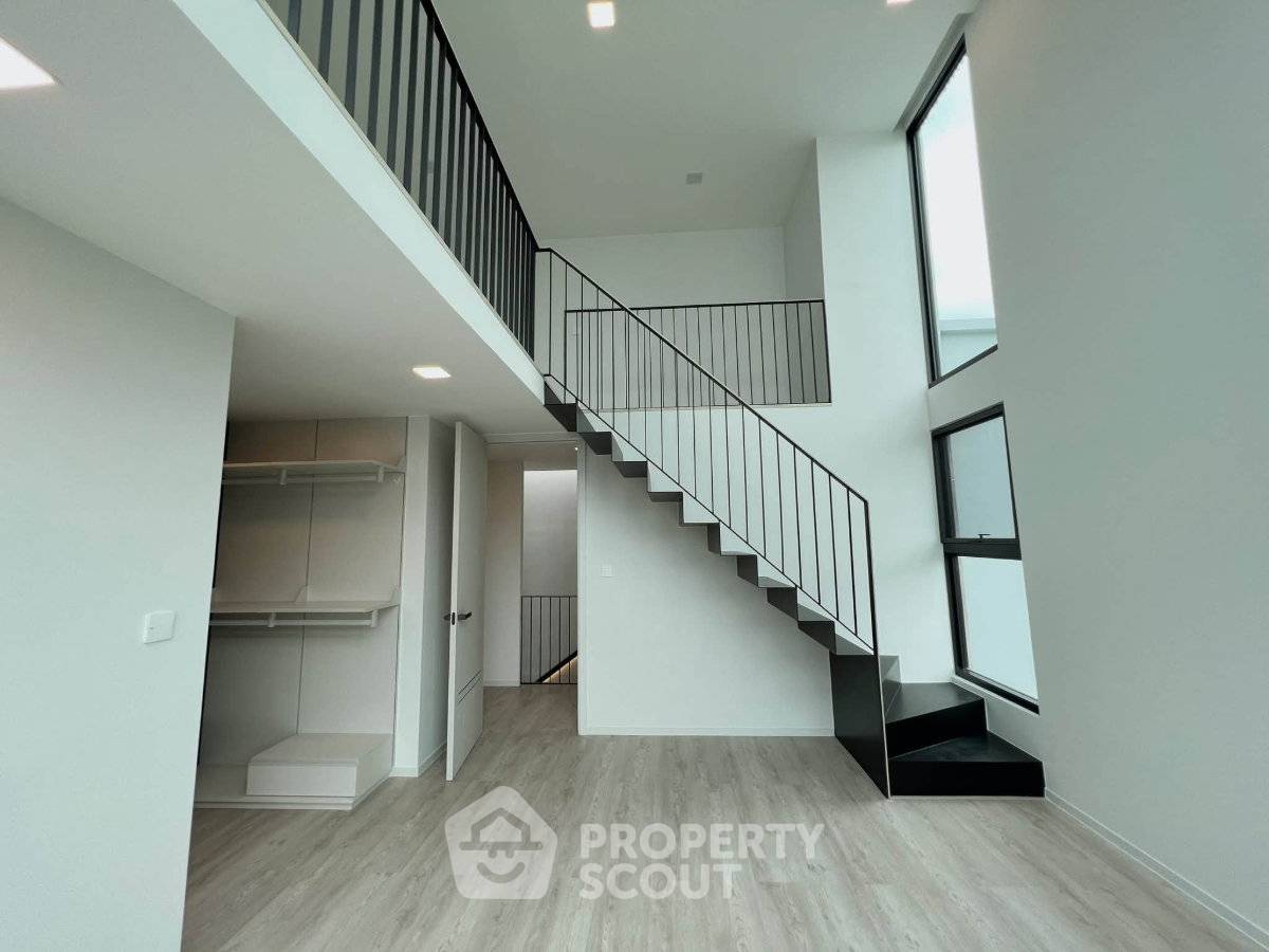 รูป บ้าน 4-ห้องนอน ที่ วีเว่ กรุงเทพกรีฑา ใกล้ กรุงเทพกรีฑา (ID 3299228) - รูปที่ 10/30