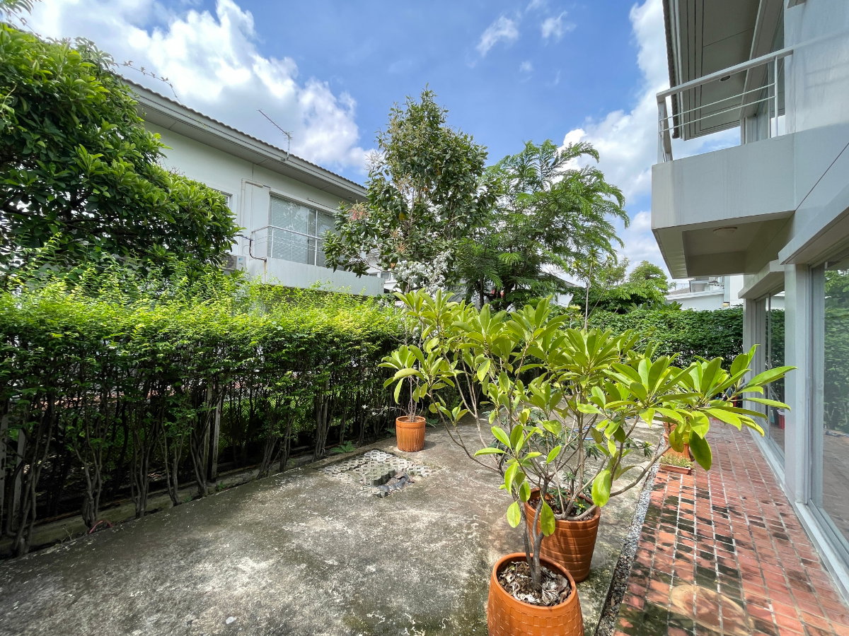 รูป ขายบ้านเดี่ยว Noble GEO Watcharapol | ที่ดิน 54.5 ตร.ว. | 224 ตร.ม. | 3 ห้องนอน | Built-in ทั้งหลัง | ทำเลวัชรพล–บางเขน - รูปที่ 20/25