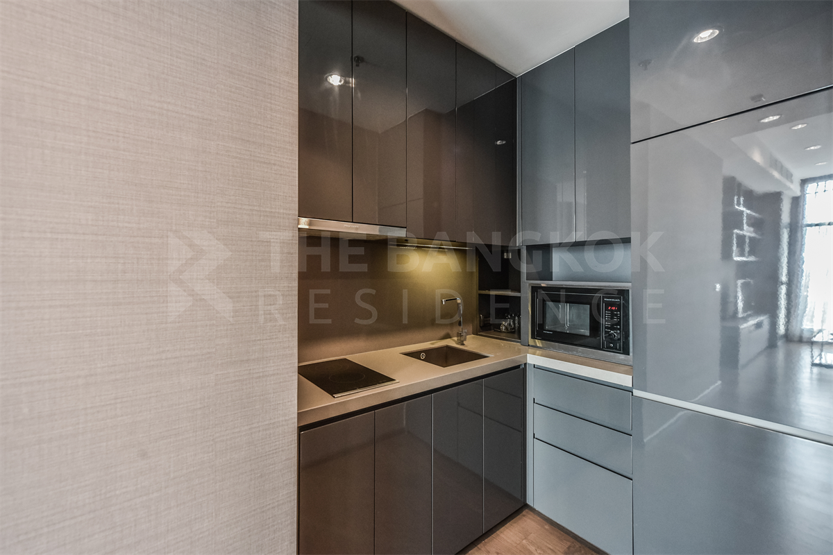 picture Comfortable and Ready to Move-in The Diplomat Sathorn near BTS Surasak - 8/10