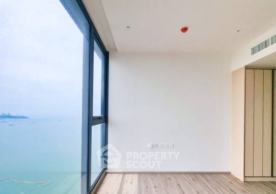picture 41st-Floor 2-BR Condo, 80 Sqm At AROM WONGAMAT (ID 2876661) - 6/8