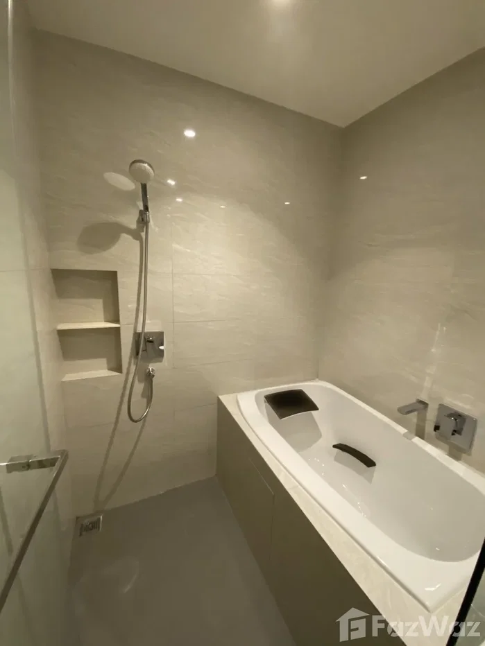 picture 2 Bedroom Condo for rent at Maru Ekkamai 2 6781631 - 10/15